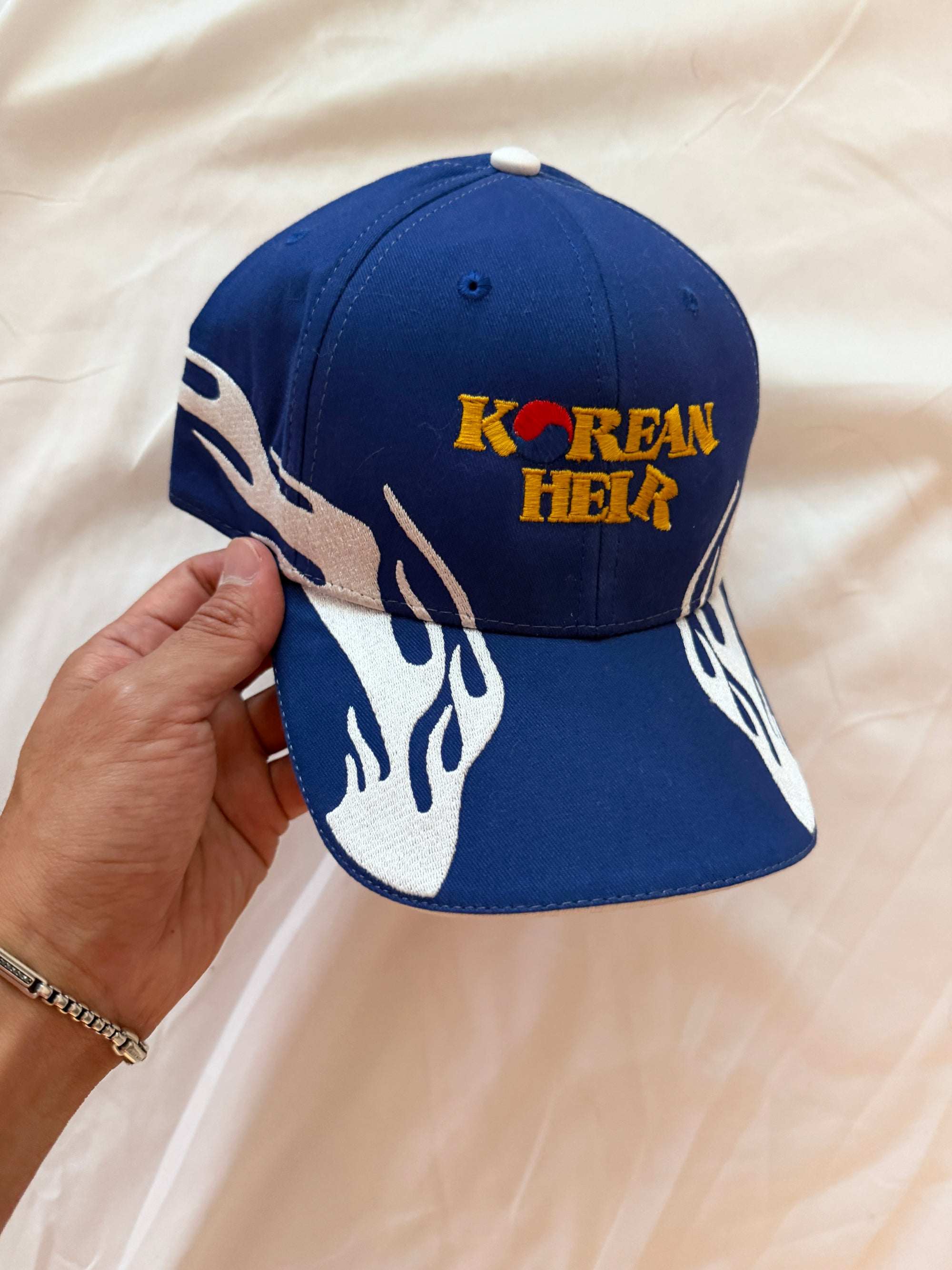 KOREAN HEIR FLAME HAT - (BLUE/WHITE)