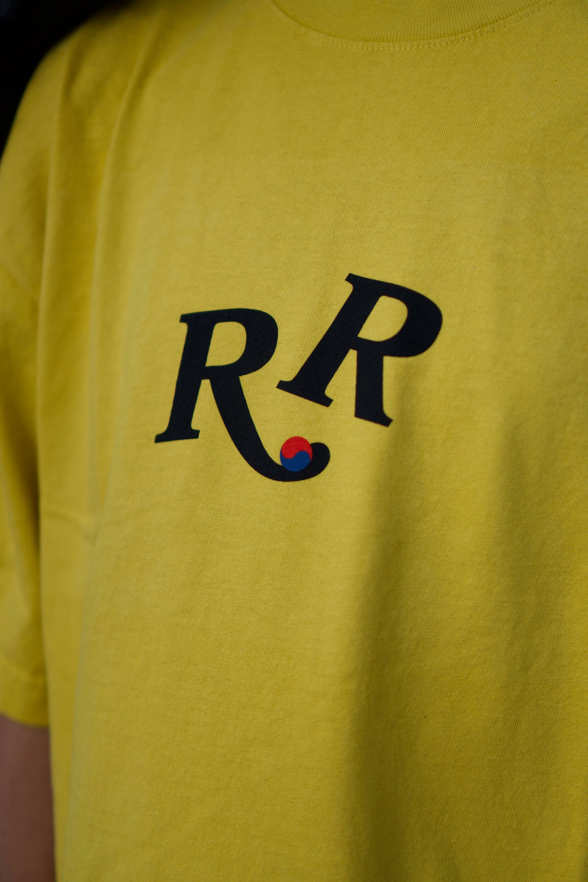 YIN YANG HEAVYWEIGHT SHIRT - (YELLOW)