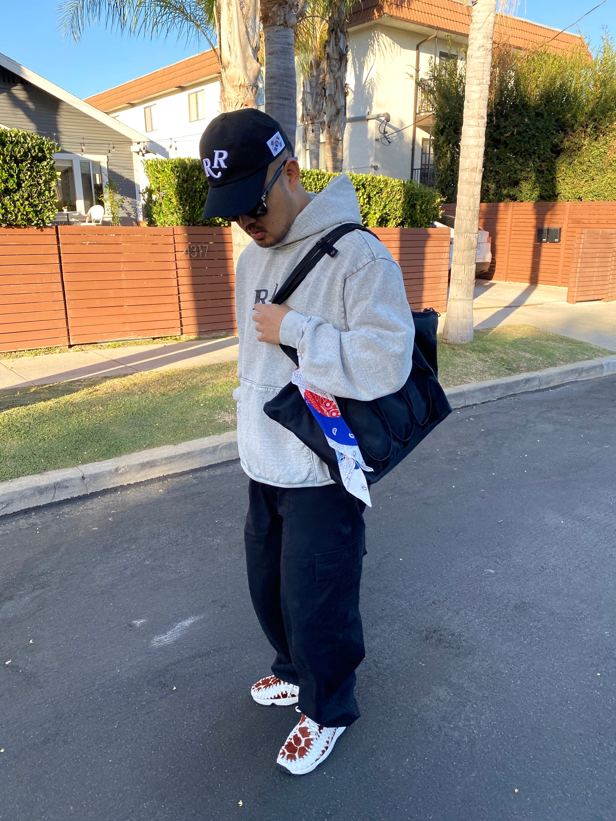 YIN YANG HEAVYWEIGHT PREMIUM HOODIE - (MINERAL WASH ICE STONE)