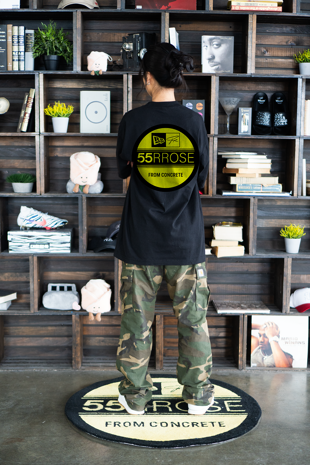 A NEW ERA HEAVYWEIGHT SHIRT - (PHANTOM BLACK)