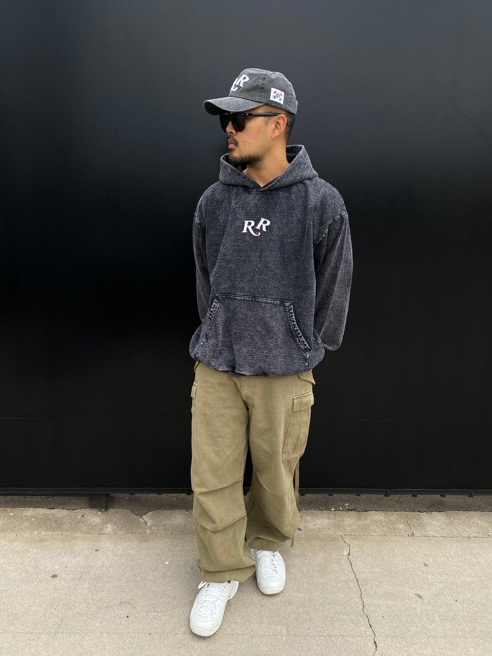 YIN YANG HEAVYWEIGHT PREMIUM HOODIE - (MINERAL WASH VINTAGE BLACK)